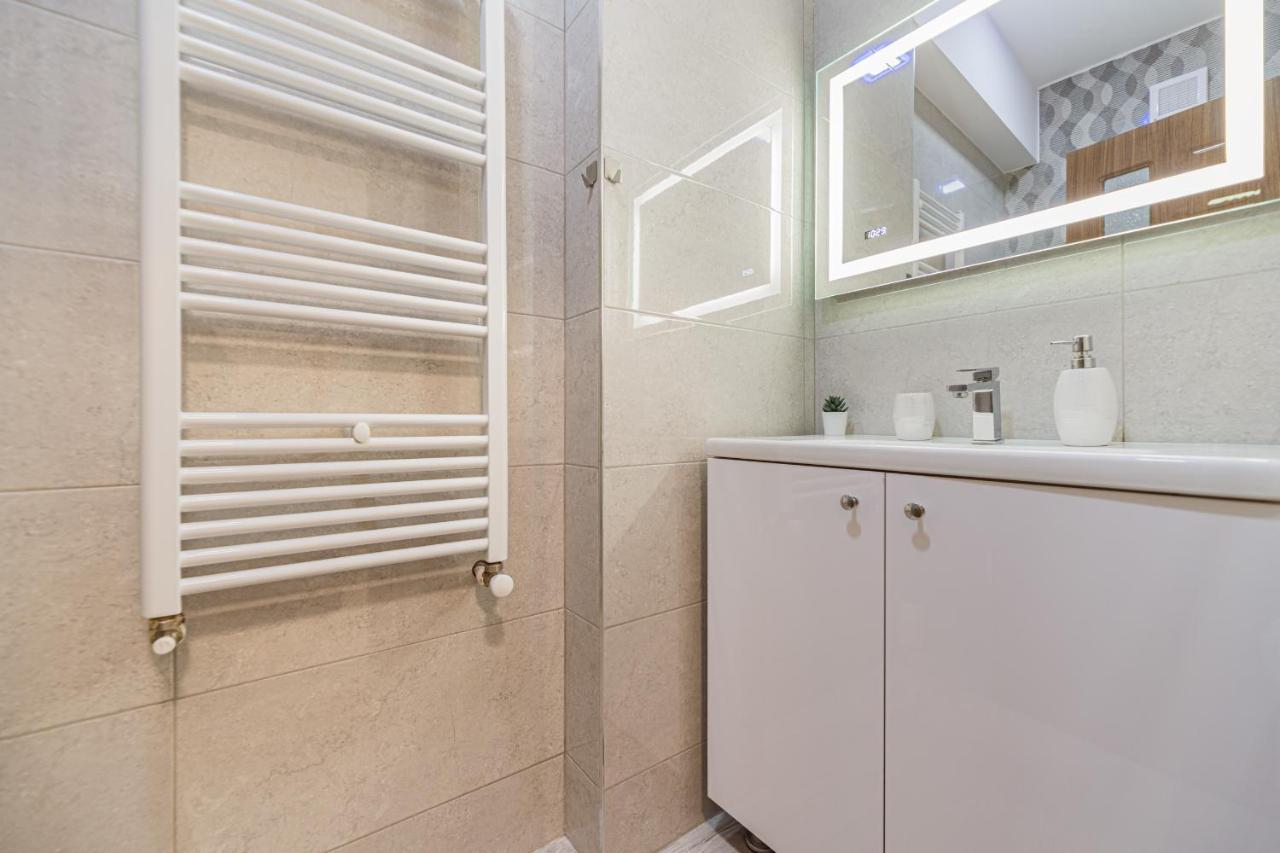 The Mountain Nest Apartment บราชอฟ ภายนอก รูปภาพ